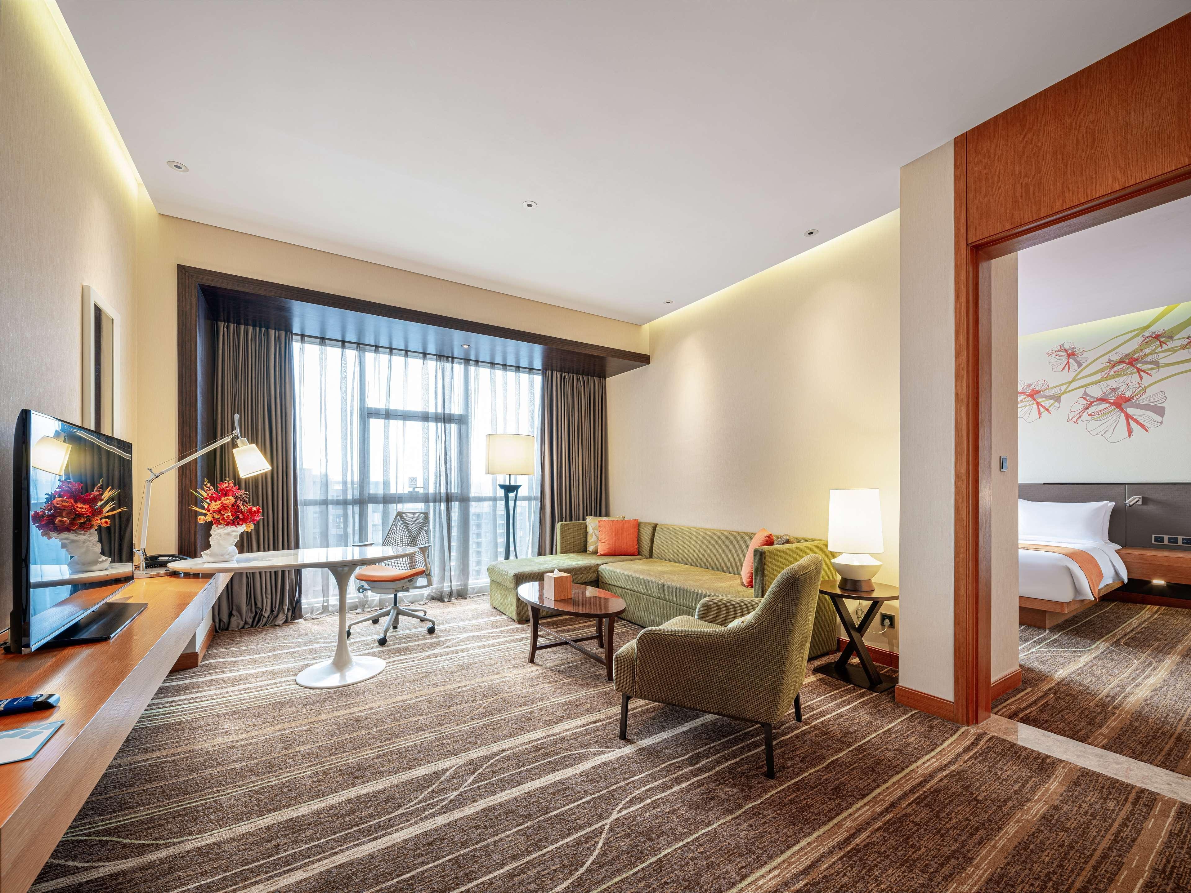 Hilton Garden Inn Chengdu Huayang Eksteriør billede