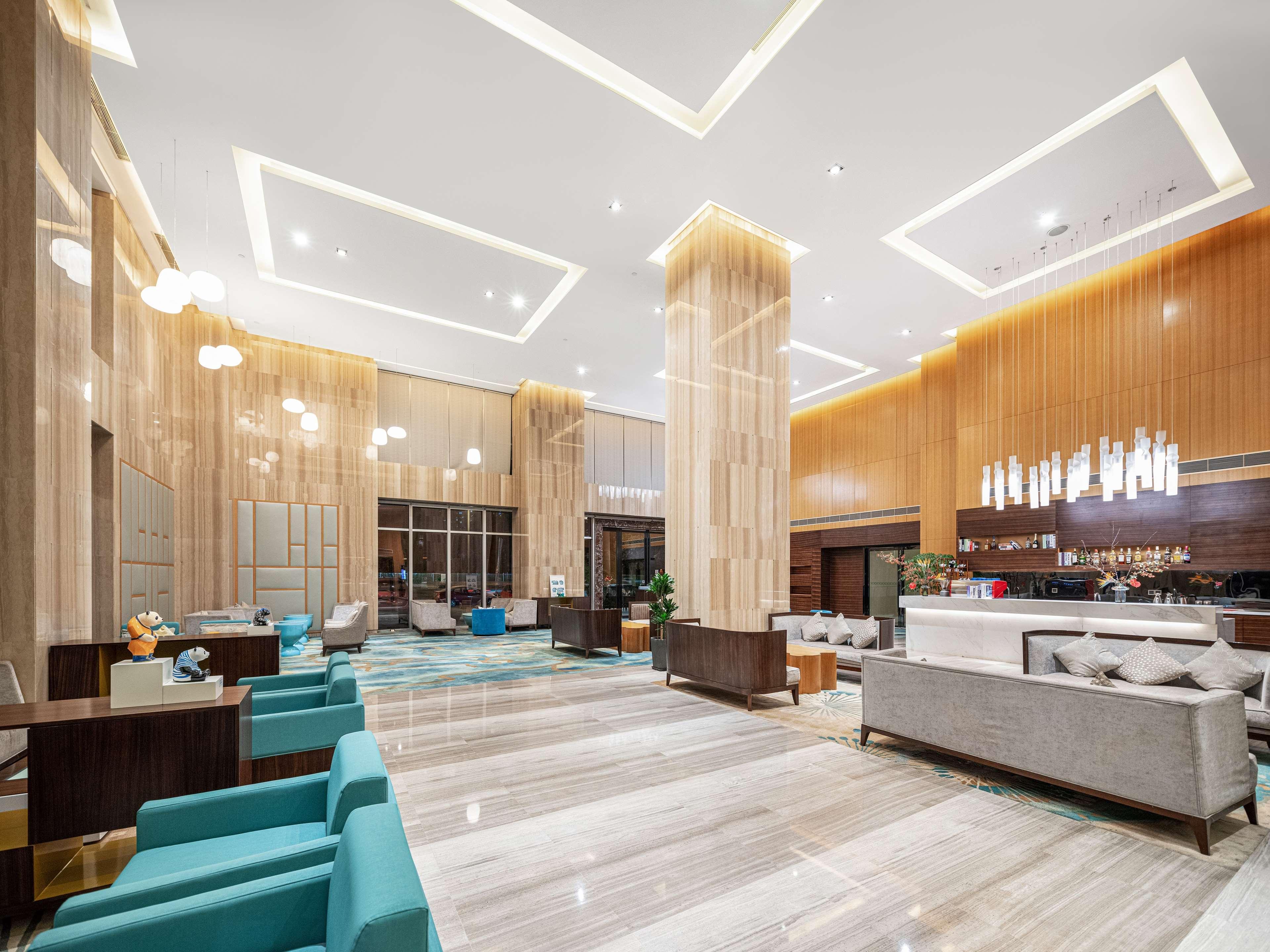 Hilton Garden Inn Chengdu Huayang Eksteriør billede