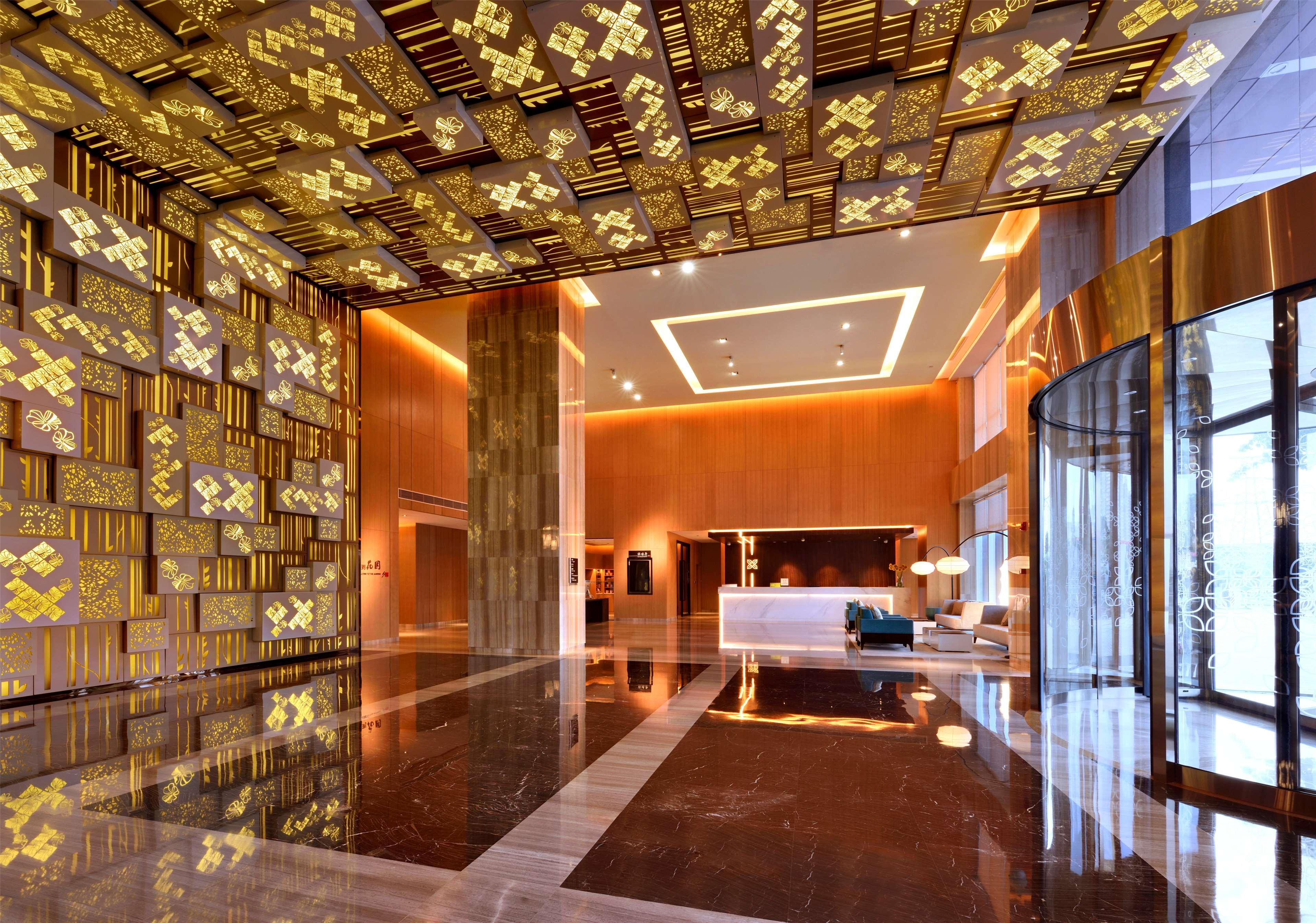 Hilton Garden Inn Chengdu Huayang Eksteriør billede