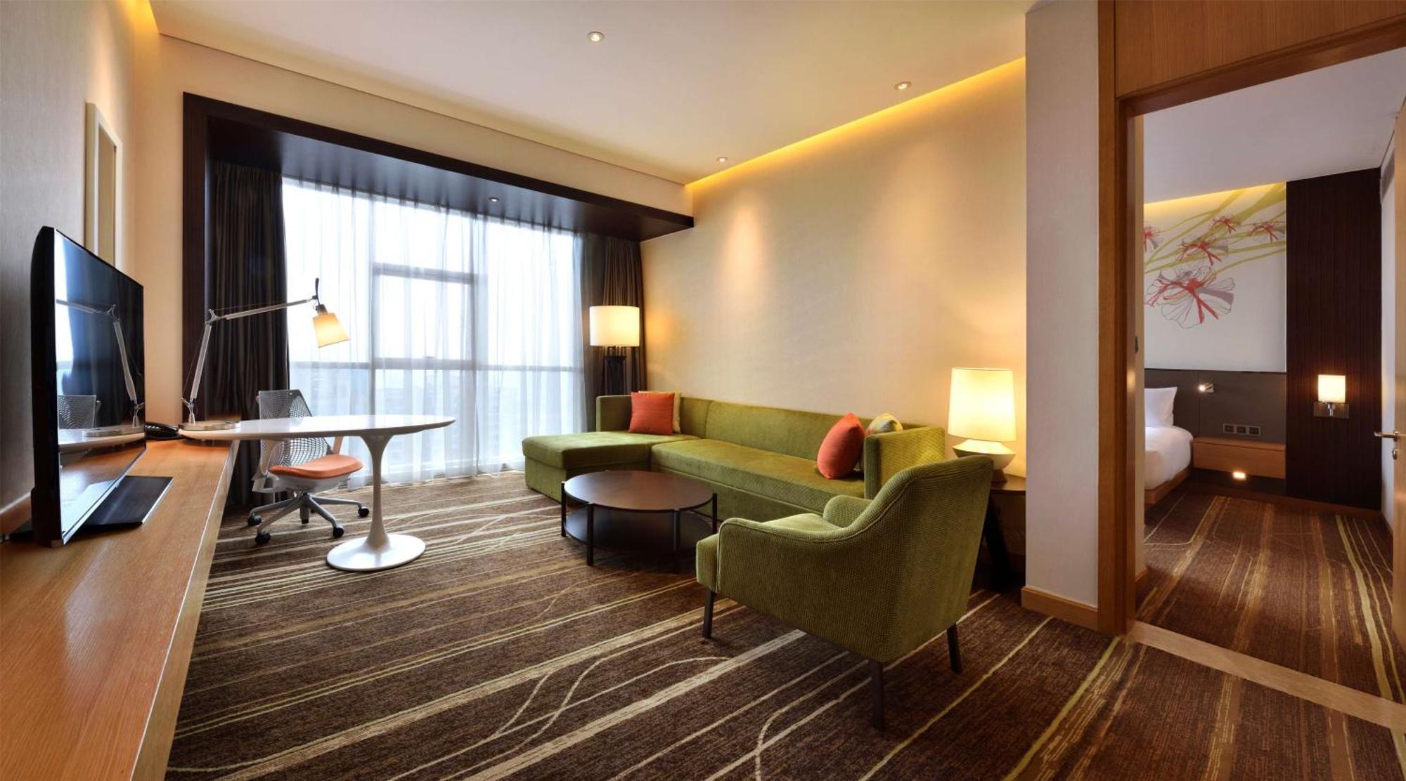 Hilton Garden Inn Chengdu Huayang Eksteriør billede