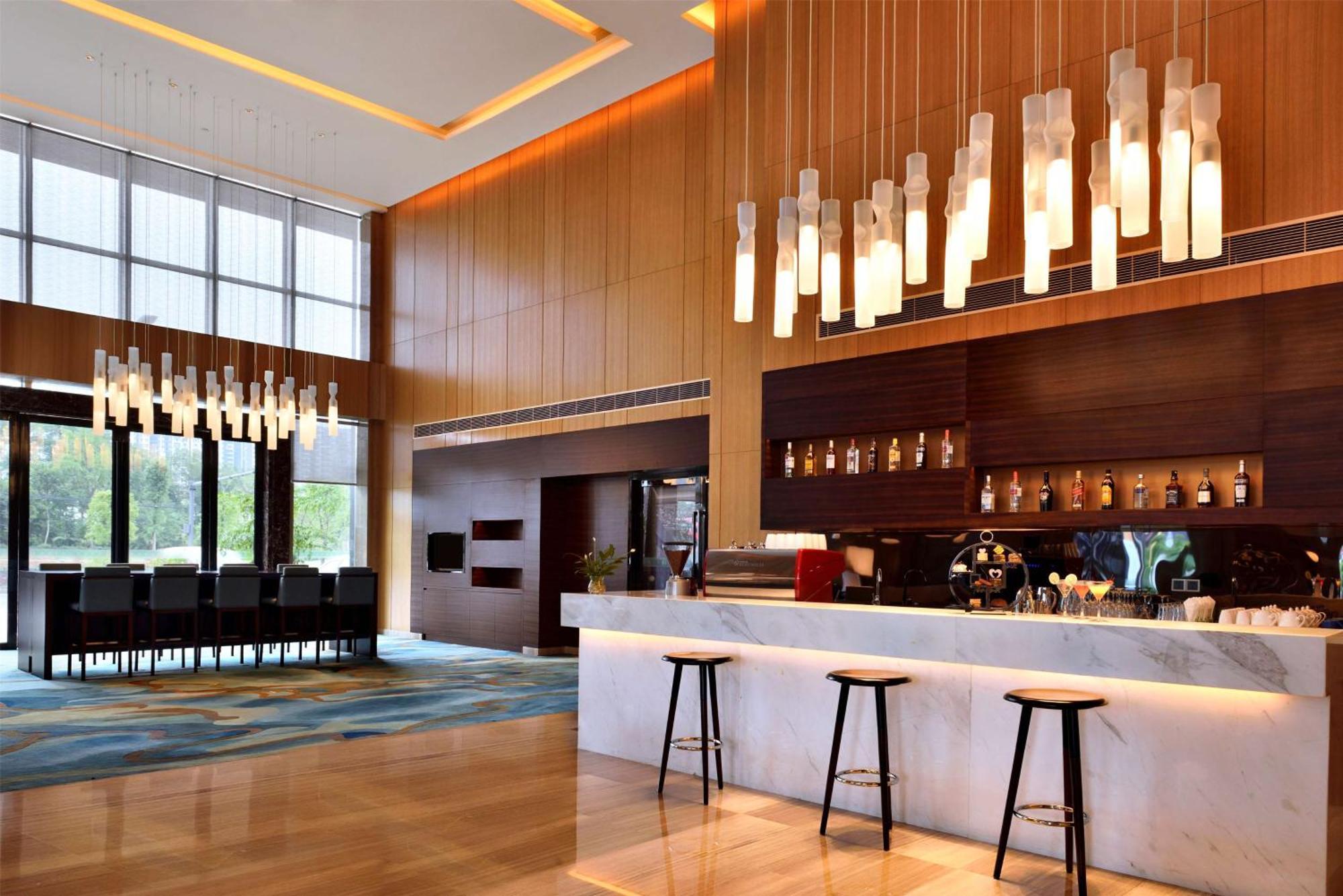 Hilton Garden Inn Chengdu Huayang Eksteriør billede